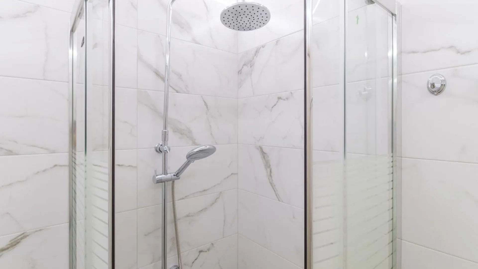 Ldv 13 Apartments Free Private Parking Пловдив Болгария