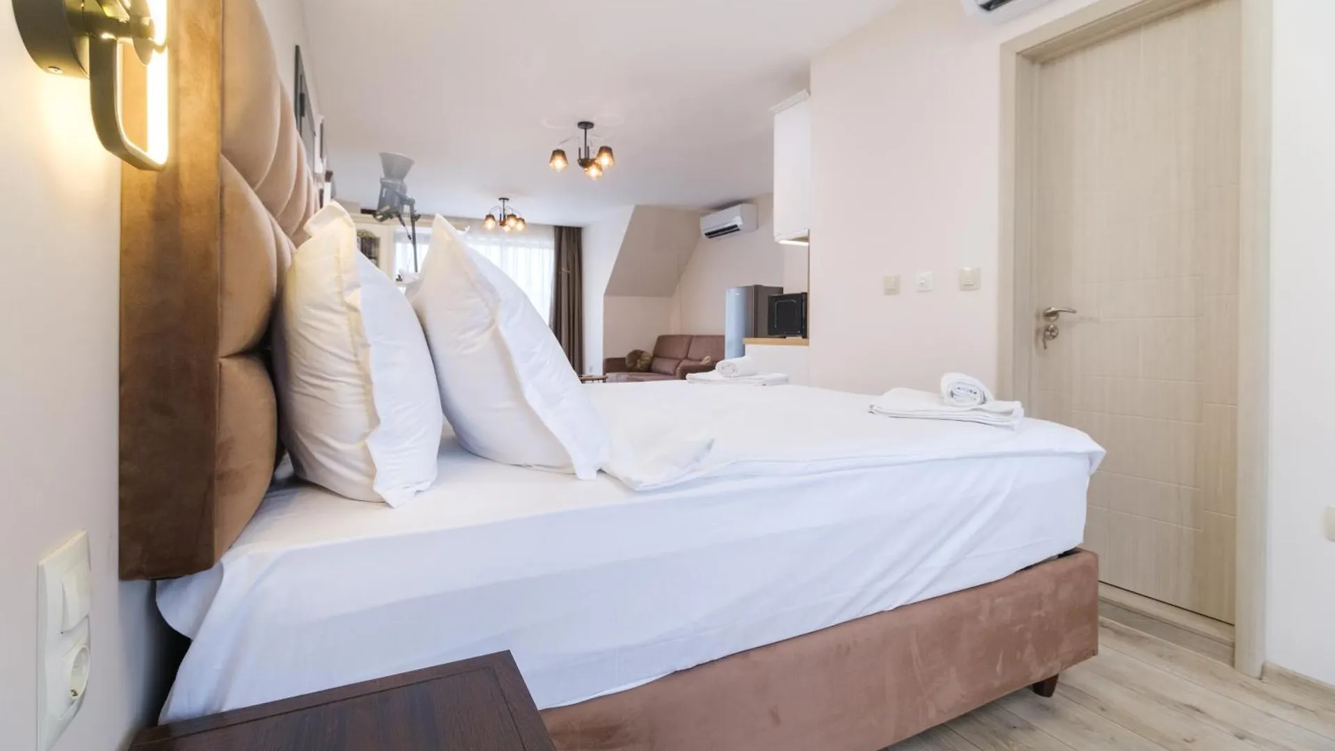 Ldv 13 Apartments Free Private Parking Пловдив 0*,