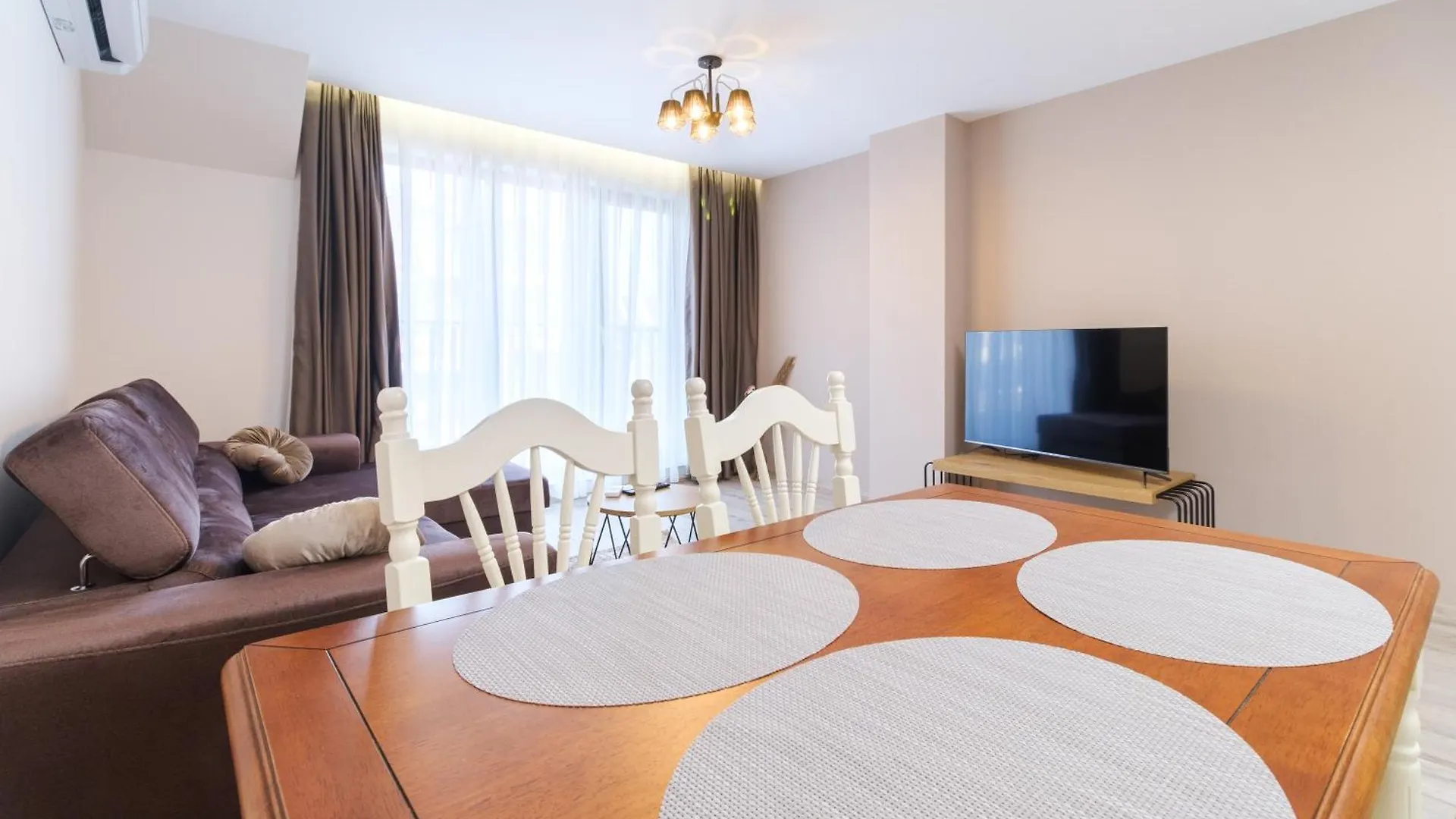 Ldv 13 Apartments Free Private Parking Пловдив